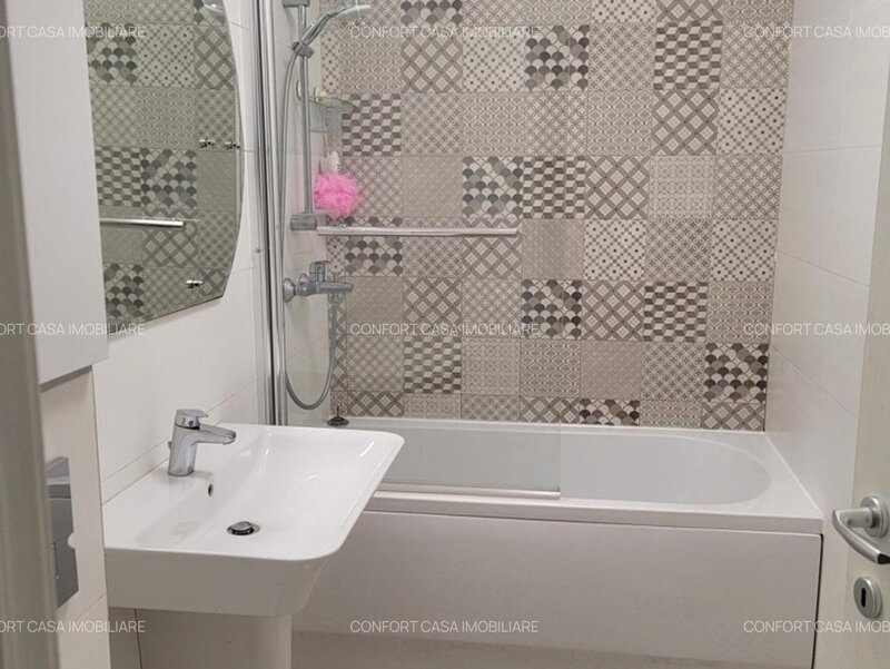 Dacia Eminescu, 2 camere cu gradina, bloc nou